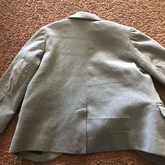 H and M boys blazer. One minor stain. Good shape - Picture 4 of 7